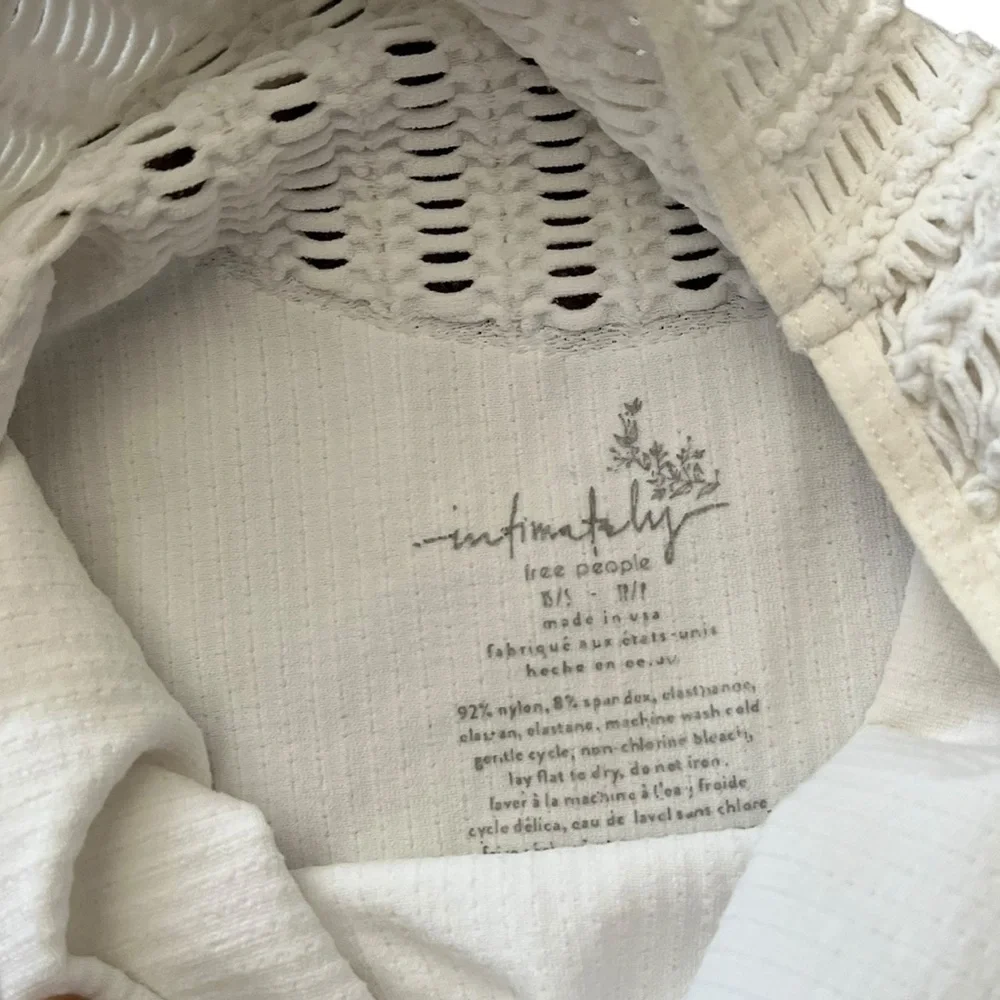 FREE PEOPLE Laser Cut Out Ribbed Long Sleeve Top Shirt
